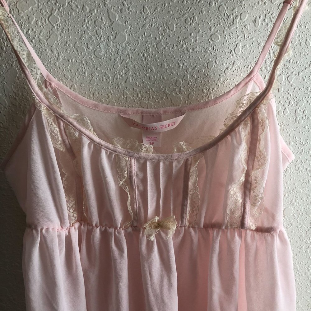 Victoria's Secret Pale Pink Chiffon Chemise Slip - Picture 4 of 4